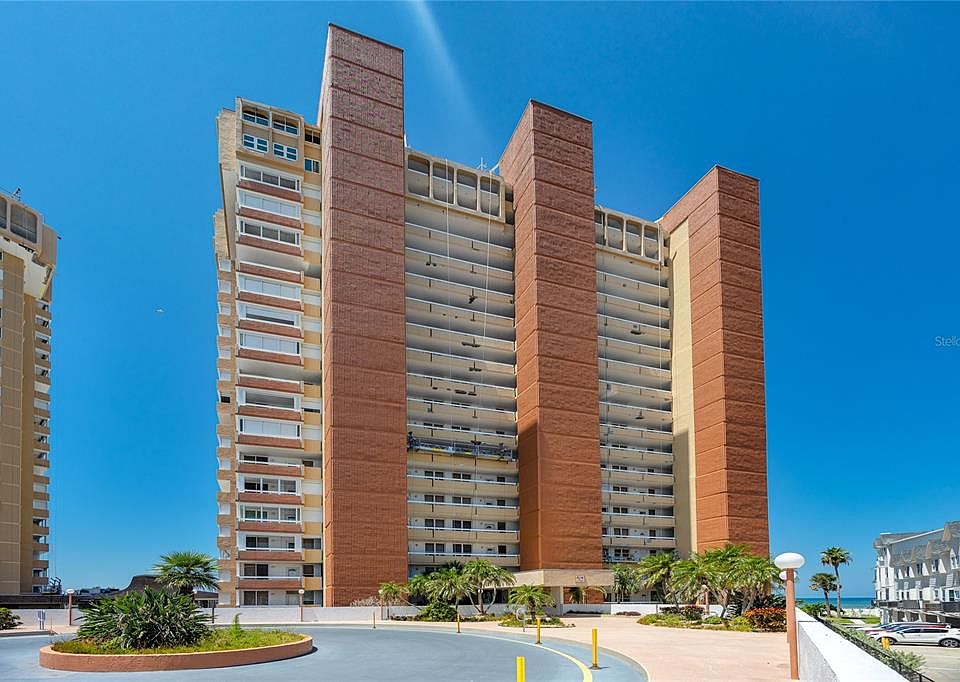 1st image of 17940 GULF BOULEVARD #17C
