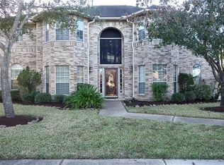1110 Barkly Ct, Pearland, TX 77581