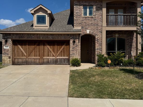 1121 Snowy Owl Dr