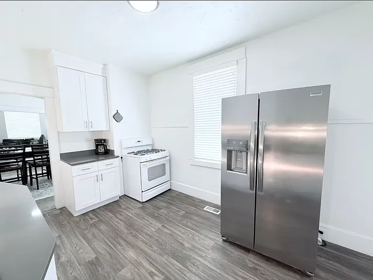 779 E Simpson Ave S — Photo 11