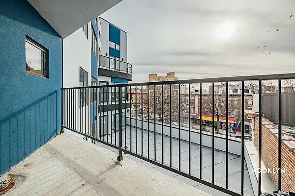 Rented by Nooklyn NYC LLC | media 25