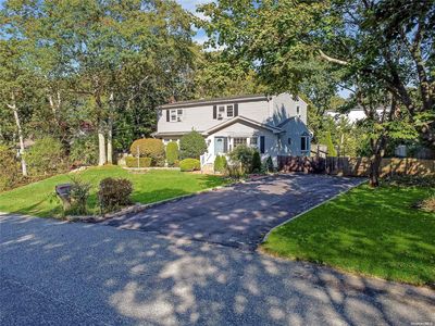 8 George Street, Hampton Bays, NY, 11946