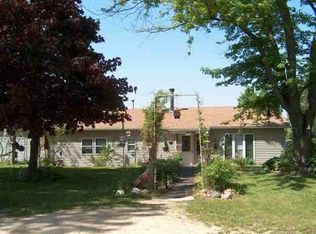 14742A Three Mile Rd, Savanna, IL 61074