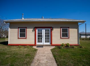 108 S Avenue C, Wortham, TX