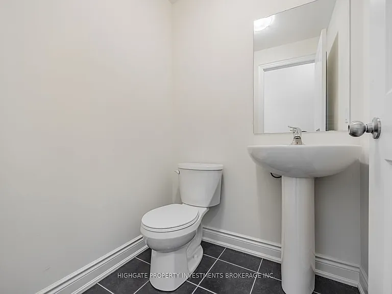 71 Donald Ficht Cres — Photo 18