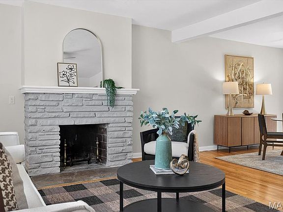 3rd image of 509 Parkwoods Ave