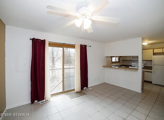 4th image of 10 Woodsorrel Pl