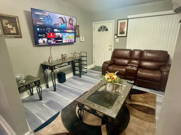 (undisclosed Address), Detroit, MI 48219