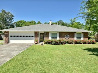 64571 Ash St, Pearl River, LA 70452