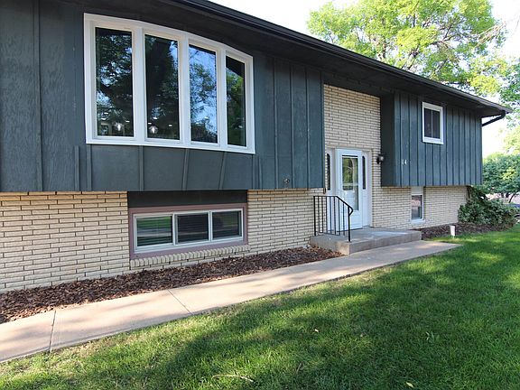 3rd image of 14 Sioux Ln
