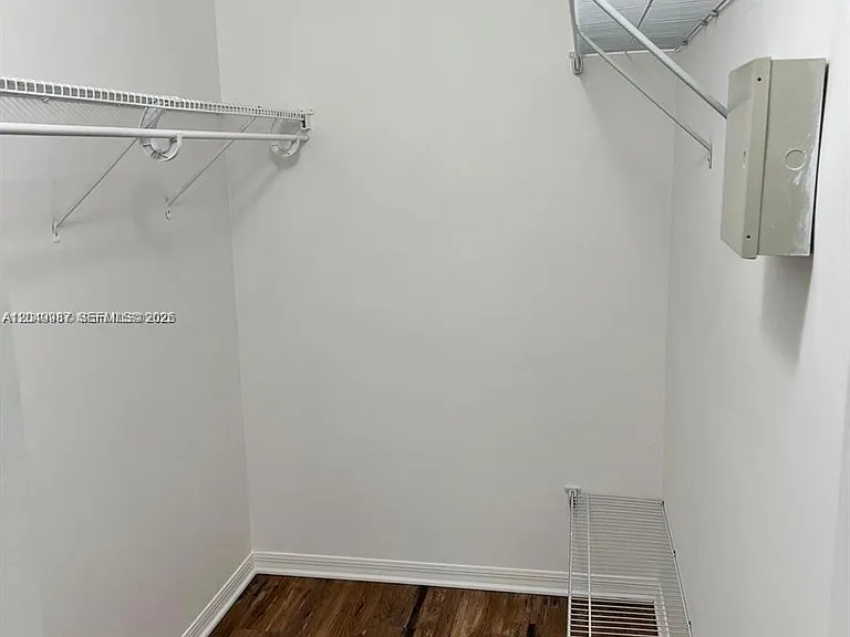 2911 SE 13th Rd #204-40 — Photo 15