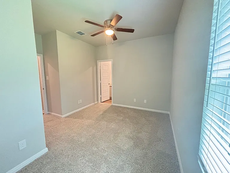 13350 Rowdy Cv — Photo 3