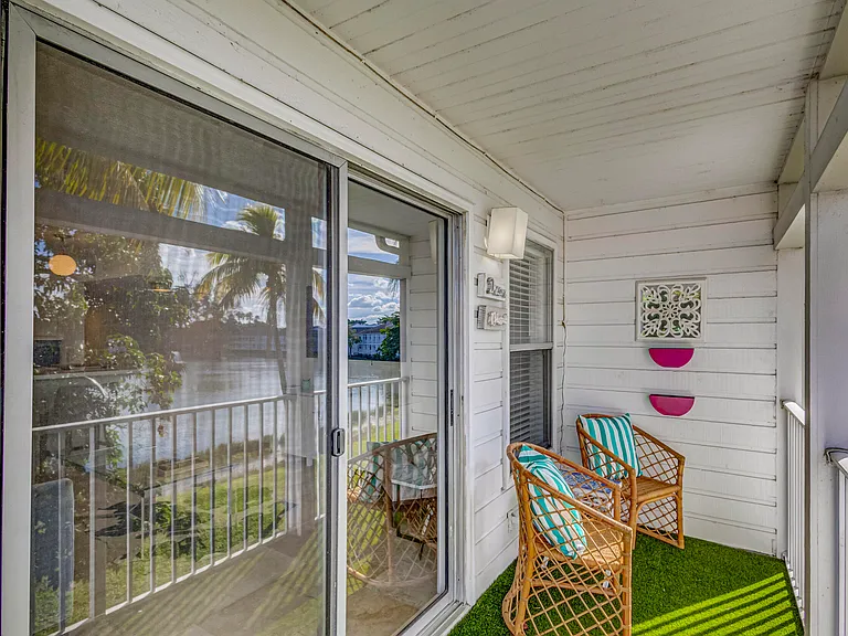 296 Cypress Point Dr — Photo 36