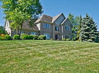8798 Bay Pointe Cir, Indianapolis, IN