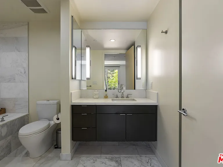 1705 Ocean Ave #212 — Photo 20
