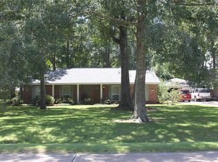 1415 Indian Shores Rd, Crosby, TX 77532