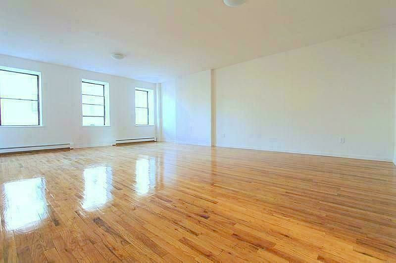 1st image of 404 W 47th St APT 1