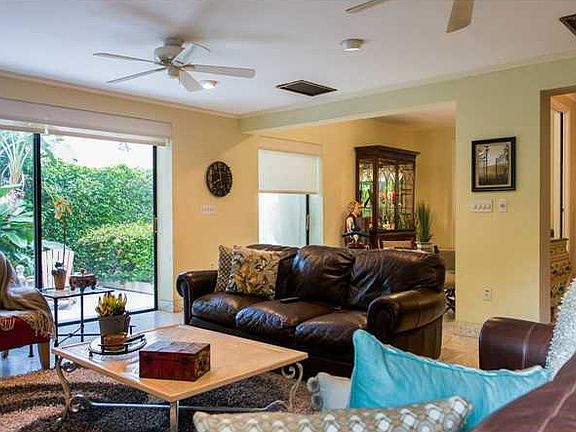 4th image of 4411 Nautilus Dr