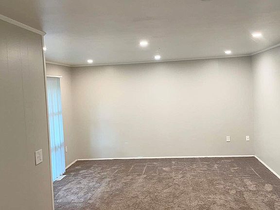 3rd image of 1469 Bradmore Dr