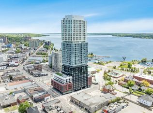 39 Mary St #1706, Barrie, ON L4N 1S9