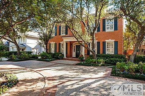 2nd image of 3213 Beverly Dr