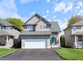 76 Pearl St, Tillsonburg, ON N4G 0A3