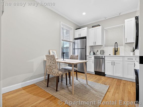 5th image of 1576 Cambridge St #1AR
