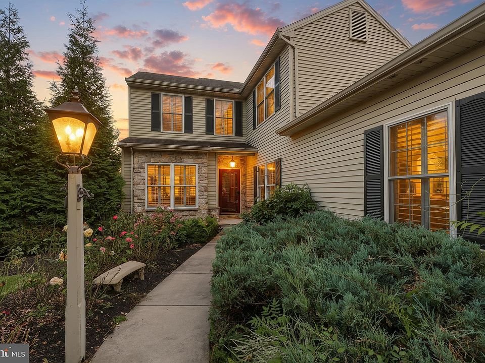 1772 Stone Hill Dr, York, PA 17402 | Zillow