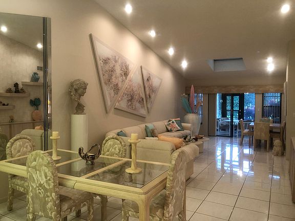 Home For Sale In Palm Chase Lakes