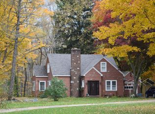 130 N 2nd St, Lawrence, MI 49064