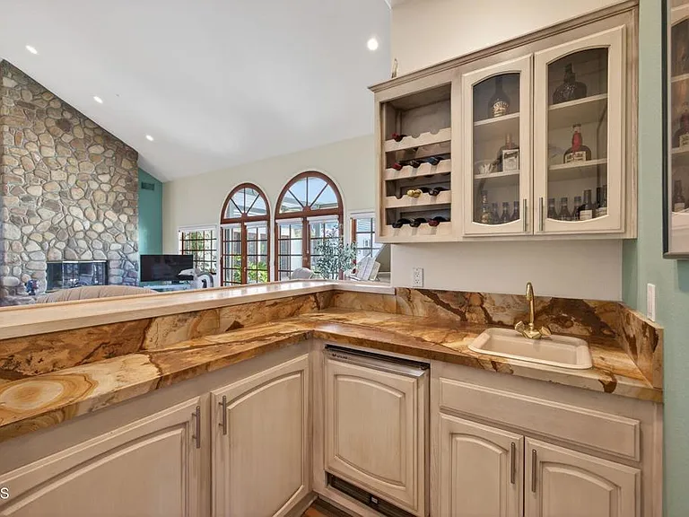 10995 Alto Ct — Photo 11