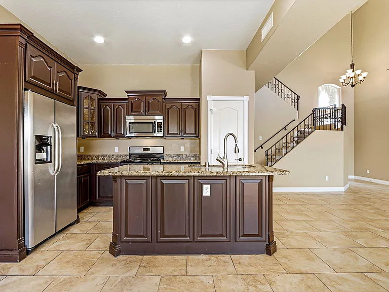 3727 Grand Bahamas Dr — Photo 13