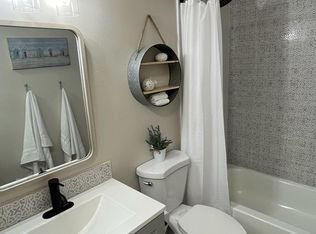 108 Flint St APT B, Sebastian, FL 32958