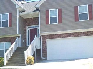 122 Louise Ln, Calhoun, GA 30701