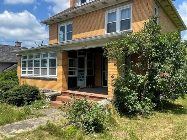 1197 Walnut St, Stoneboro, PA 16153
