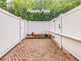 Rented by MySpaceNYC