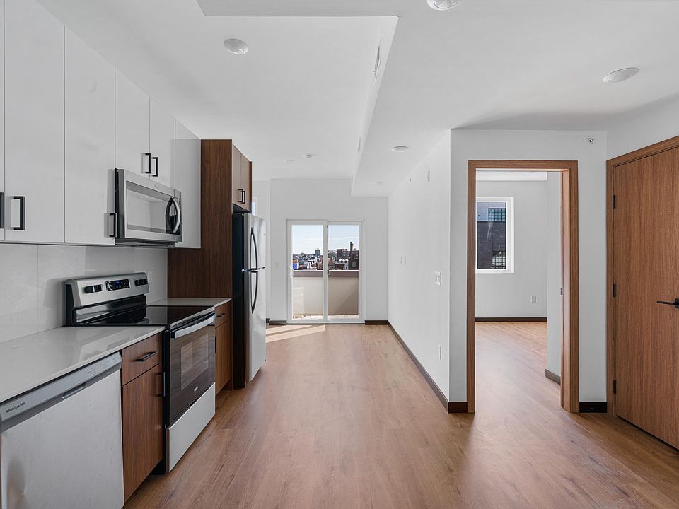 1st image of 1712 N 2nd St #2A