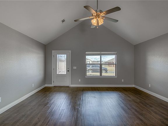 3rd image of 709 NW 64th Ave