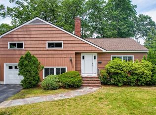 6 Bowl Rd, Chelmsford, MA 01824
