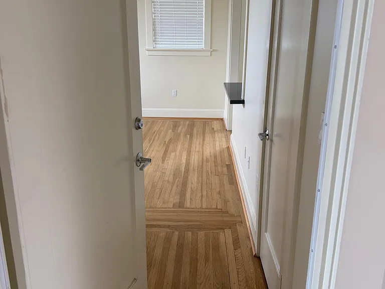 1525 Spruce St #32 — Photo 5