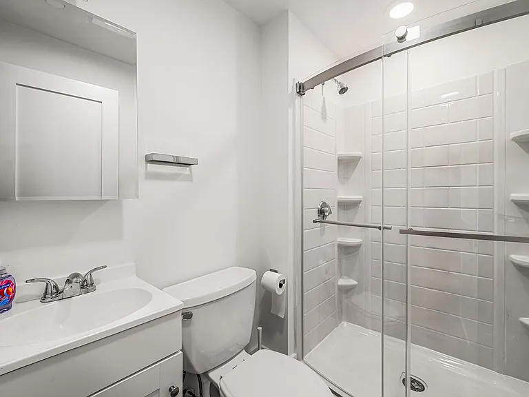18 Benedict St #2 — Photo 4