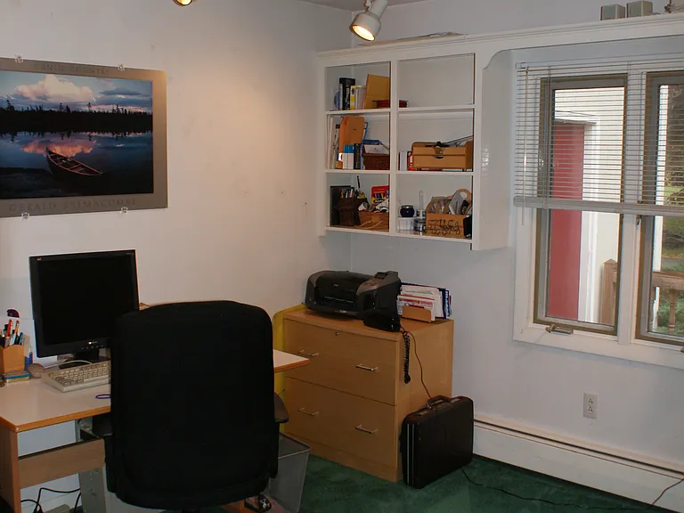 11 Frost Ln — Photo 10