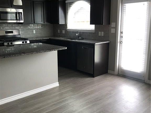 4th image of 2118 Oso Bay Preserve Dr
