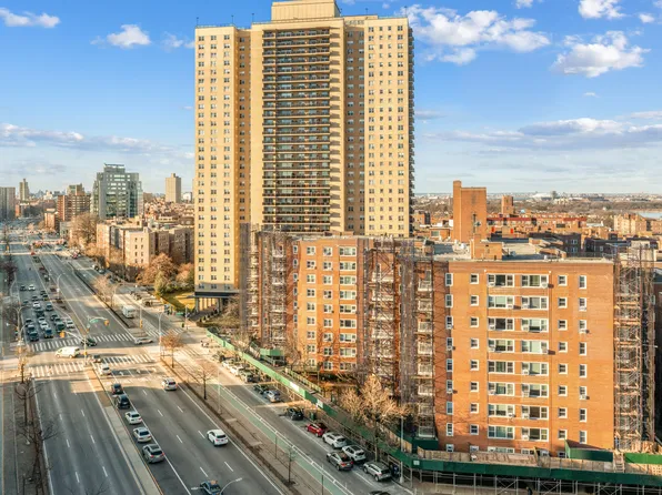 110-45 Queens Boulevard image 22 of 22