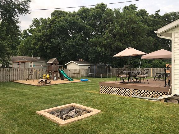 4th image of 563 E Eliza St