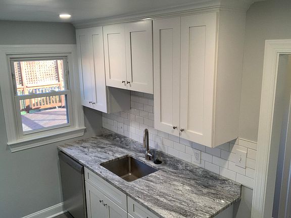 4th image of 7033 Swain Dr