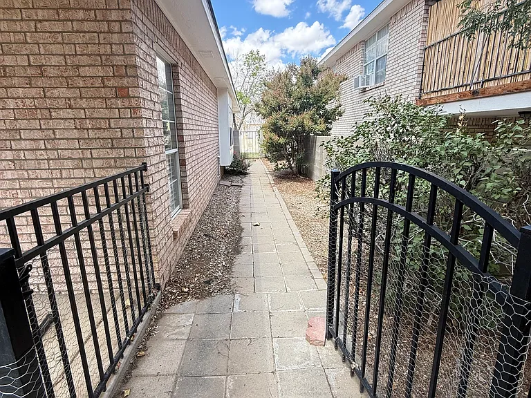 4520 Stone Hills Rd NW #1 — Photo 16