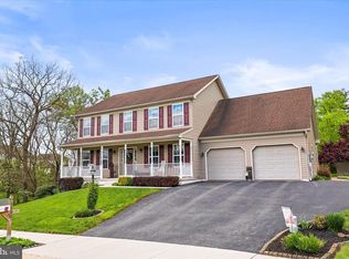2220 Trotter Ridge Ct, York, PA 17408