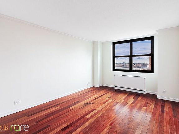 5th image of 1781 1st Ave #28D