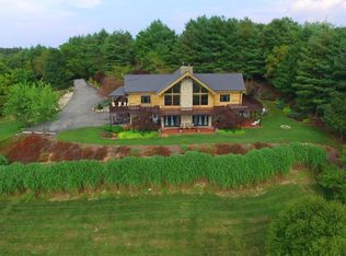 9610 Apple Orchard Dr, Bent Mountain, VA 24059